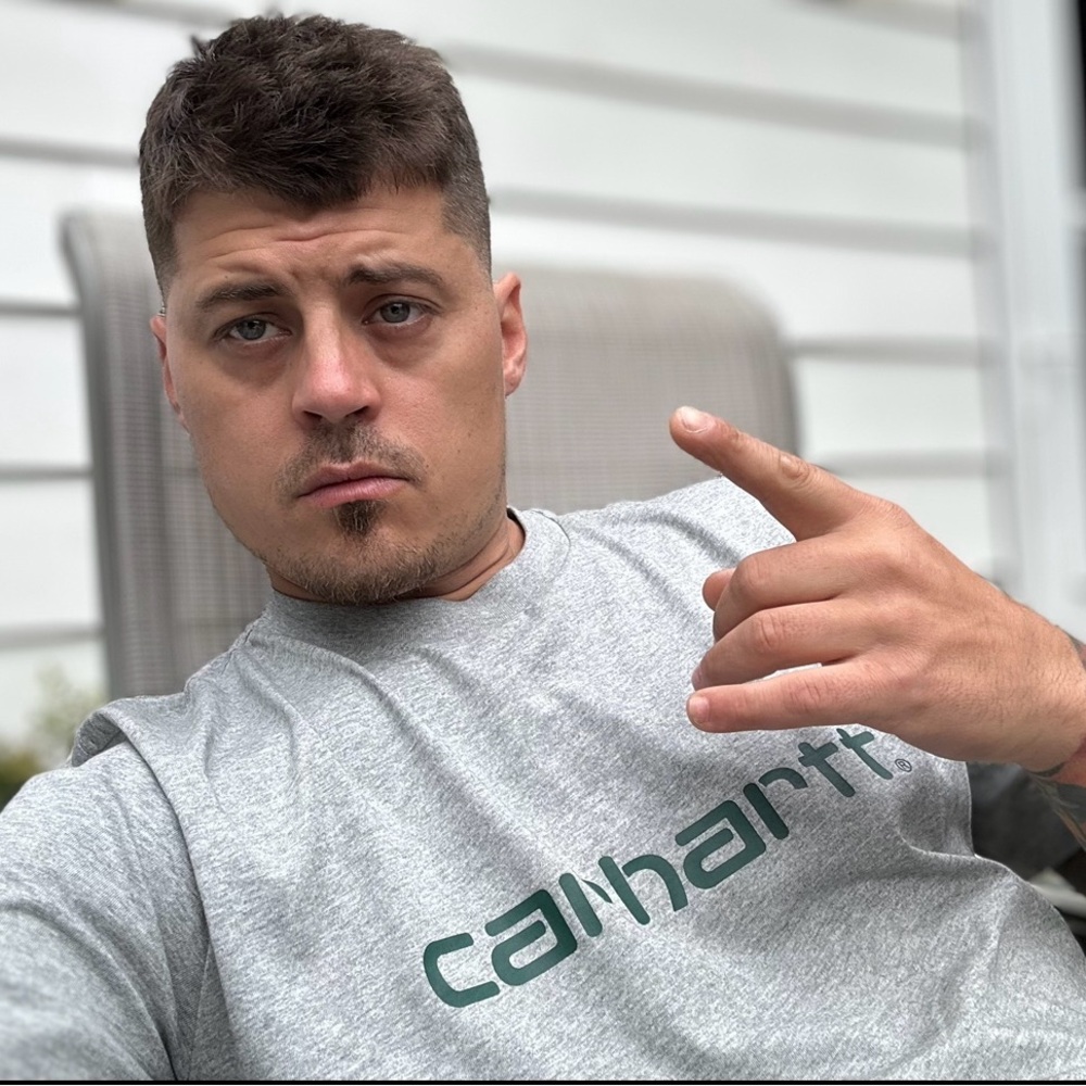 Meet your Posher, Phillip